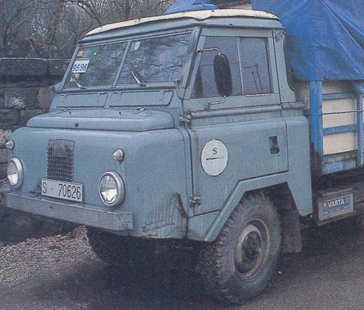 Land Rover Santana 1300